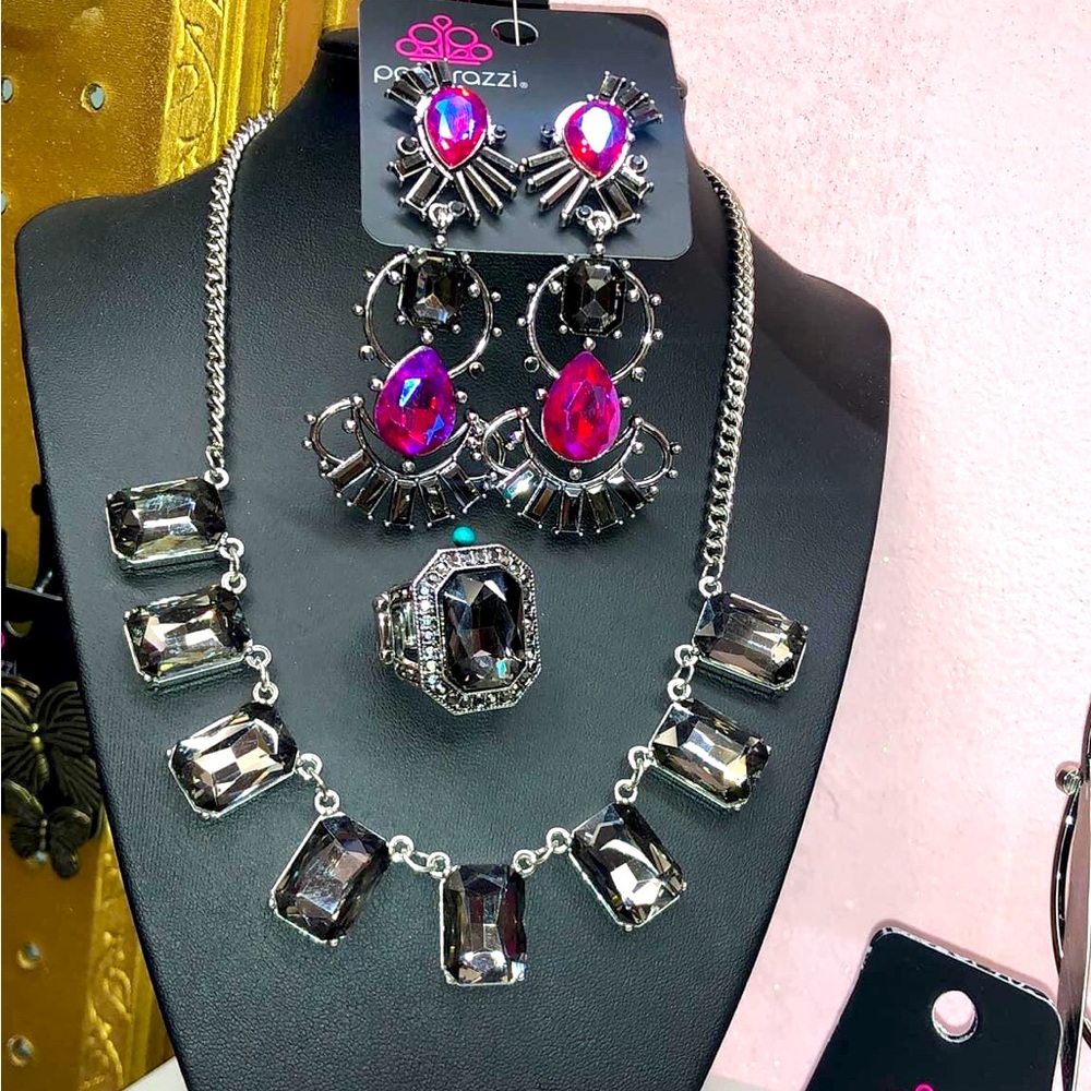 3PCS pure elegance & class